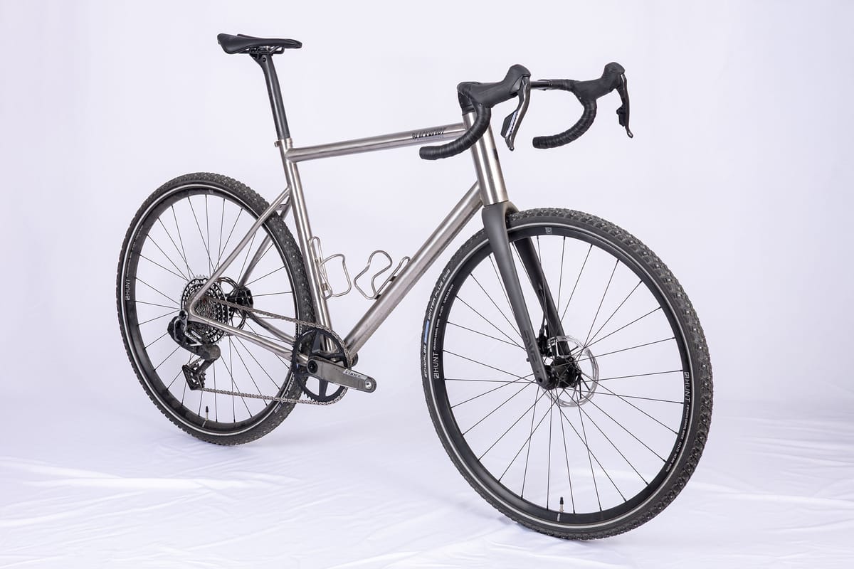 The New BlackHeart Road Plus Blurs Road and Gravel With 700×42mm Tires