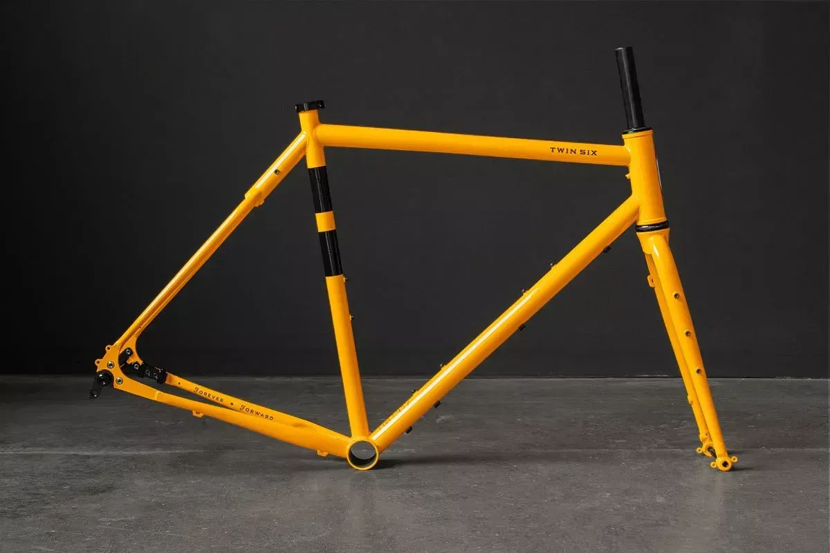 Twin Six Has New Colors for its Standard Rando for 2020