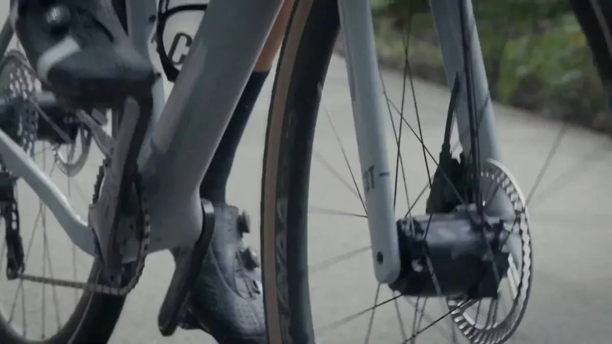 Gravaa’s New Wheelsets Let You Adjust Tire Pressure on the Fly