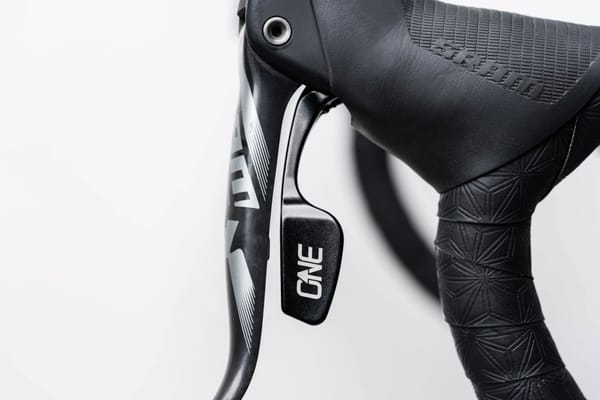 OneUp's Innovative Dropper Paddle Remote: Seamless Control for Drop Bars