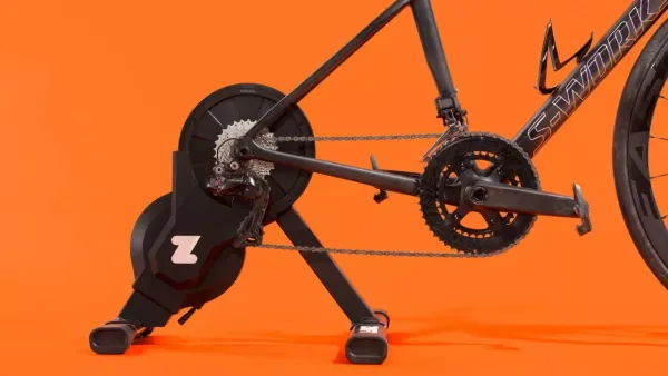 Zwift Launches a Direct Drive Smart Trainer: Zwift HUB