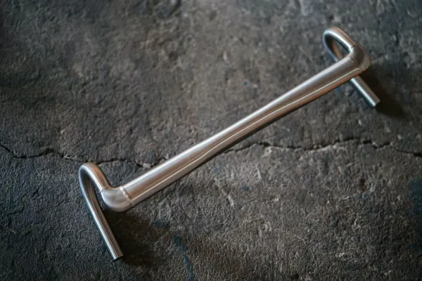 BTCHN' Unveils the Revolutionary Ti Drop Bar: A Fusion of Innovation and Ergonomics