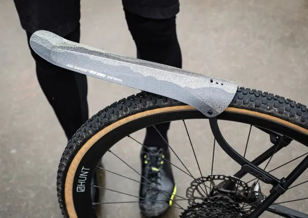 Introducing the Win Wing 2: The Ultimate Gravel Mudguard for Adventure Cycling